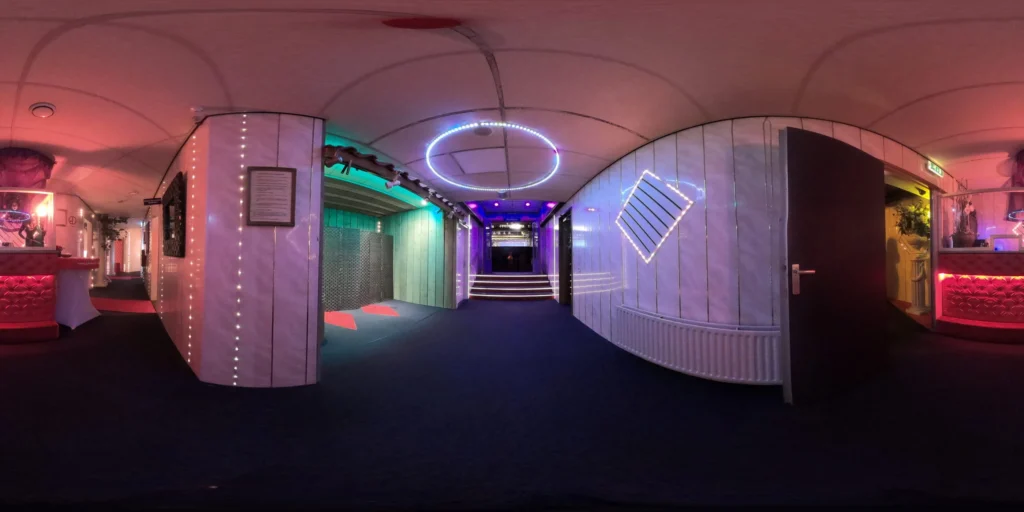 Parenclub Mystique Ontvangsthal - Virtuele rondleiding 360 graden